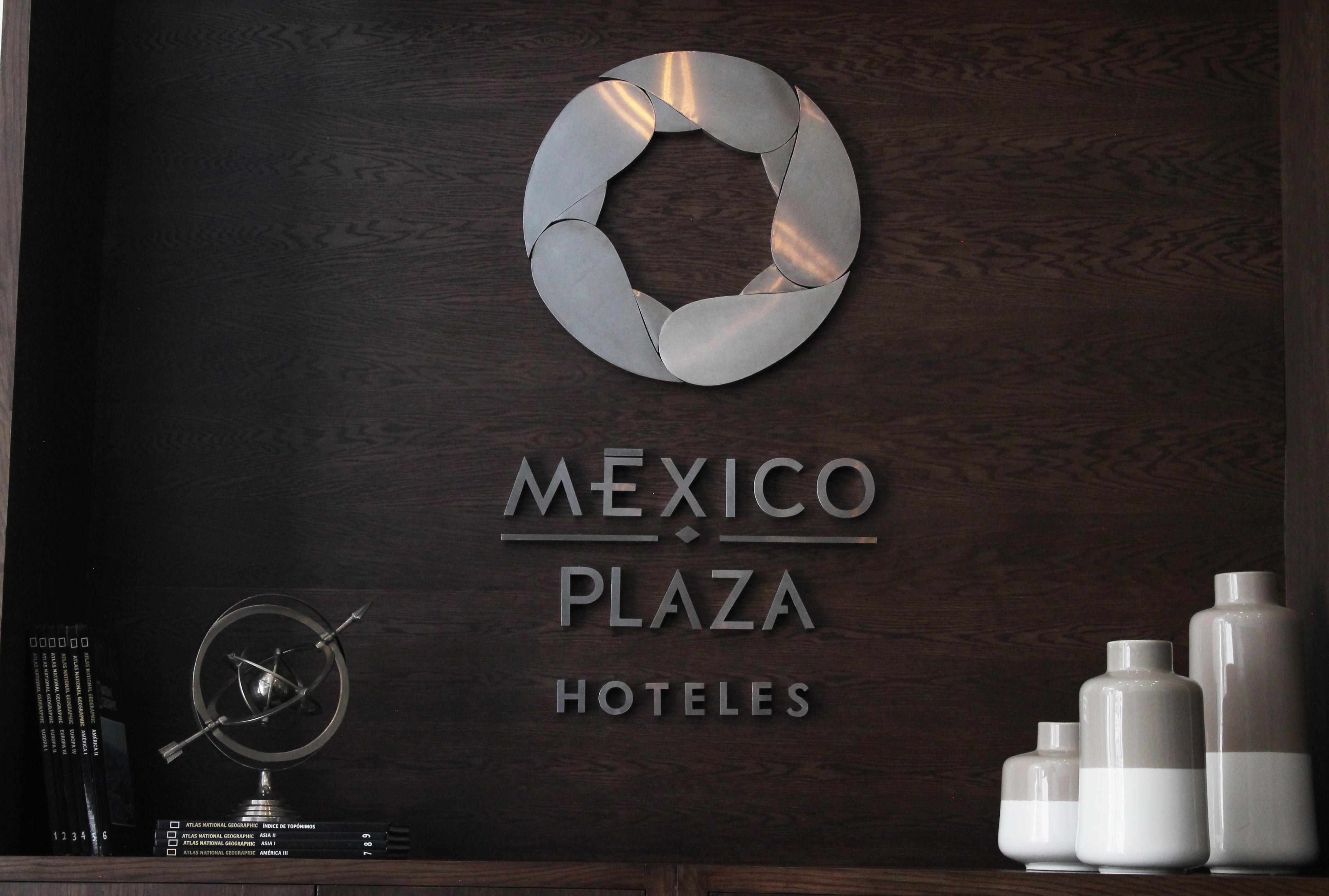 Hotel Suites Mexico Plaza Leon Campestre Екстериор снимка